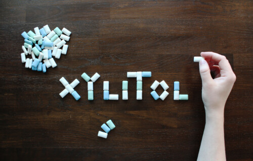 Xylitol spelled out using sugar free gum